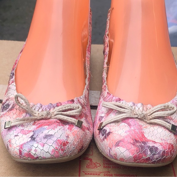 Paver Womens Pink Purple Sneak Skin Printed ballet slip on shoes Size 38/7US - Picture 2 of 13